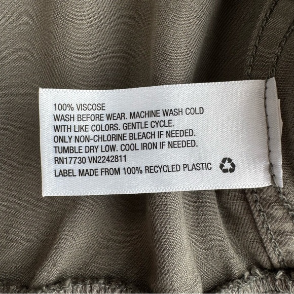 Mossimo Supply Co. Bomber Jacket M Olive Green Pocket Casual Streetwear - Picture 11 of 12